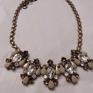Neutral chain statement necklace